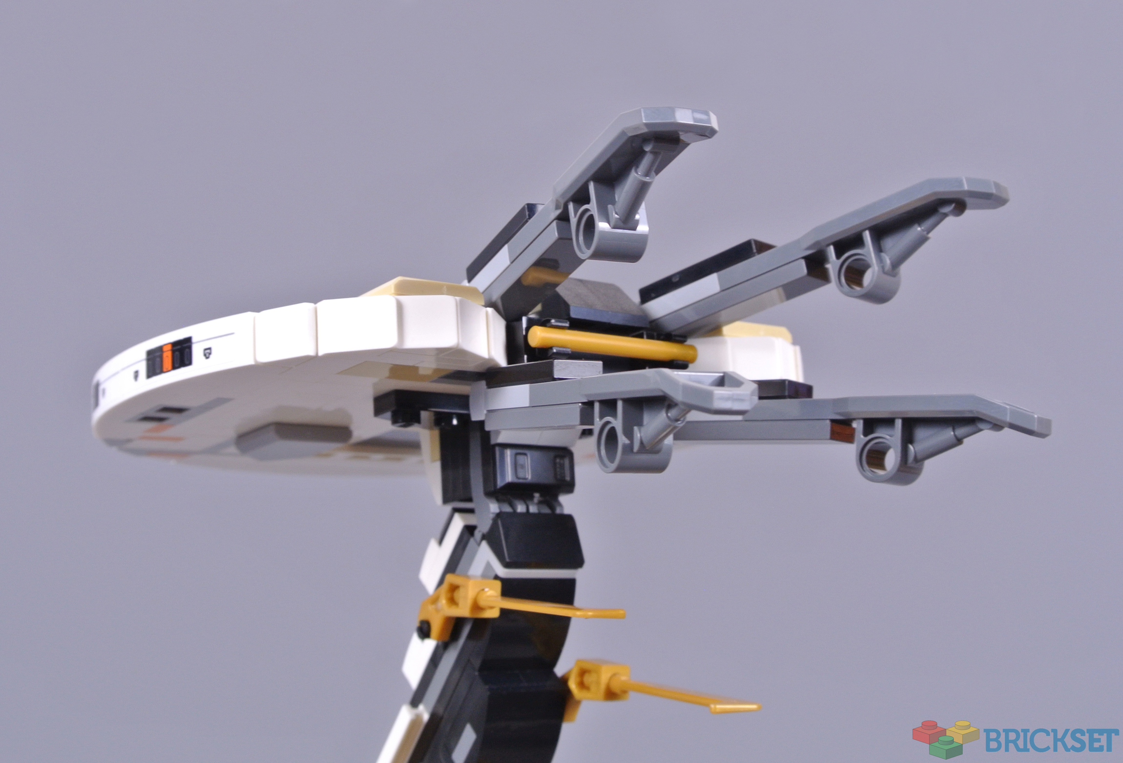 LEGO Icons 76989 Horizon Forbidden West: Tallneck review | Brickset